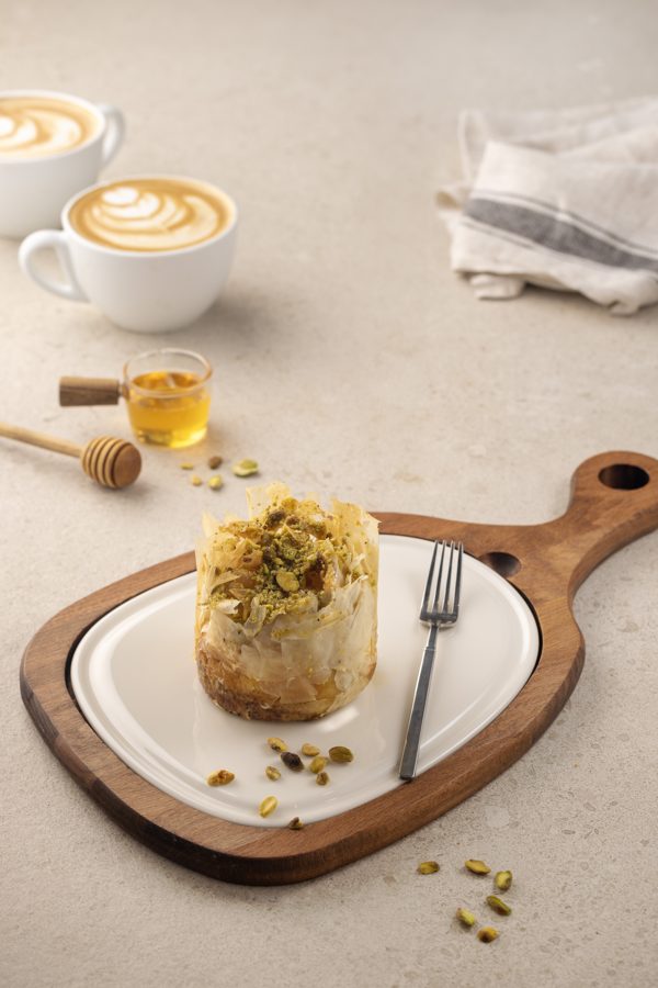 Baklava cheesecake